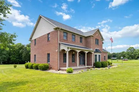 Exterior - 342 Silver Eagle Dr, London, KY 40744 photo 5 of 14