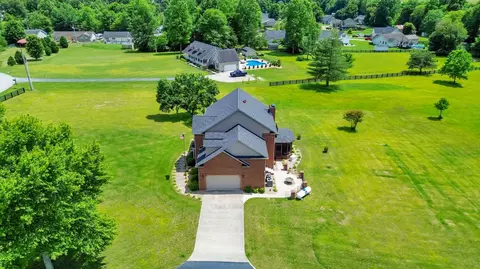 View/Area - 342 Silver Eagle Dr, London, KY 40744 photo 3 of 14