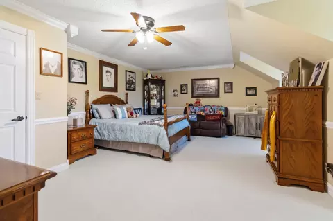 Bedroom - 342 Silver Eagle Dr, London, KY 40744 photo 8 of 10