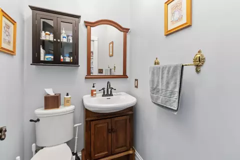 Bath - 342 Silver Eagle Dr, London, KY 40744 photo 1 of 5