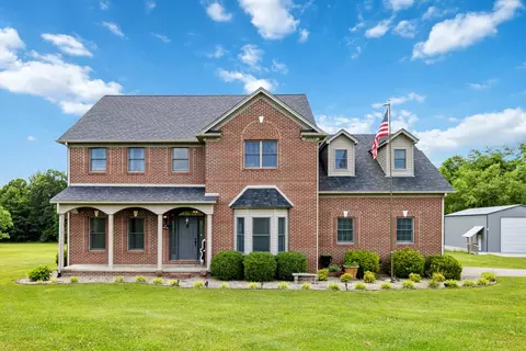 Exterior - 342 Silver Eagle Dr, London, KY 40744 photo 4 of 14
