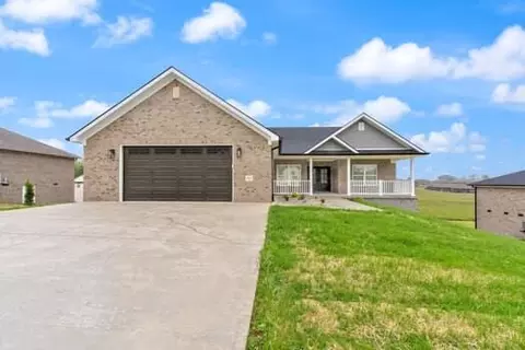 Exterior - 165 Central Park Ave, Berea, KY 40403 photo 2 of 9