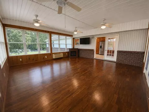 Living - 24 Heritage, Strunk, KY 42649 photo 2 of 2