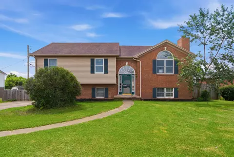 1041 Indian Trl, Lawrenceburg, KY 40342