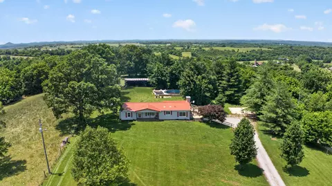 View/Area - 957 Cane Run Rd, Springfield, KY 40069 photo 2 of 7