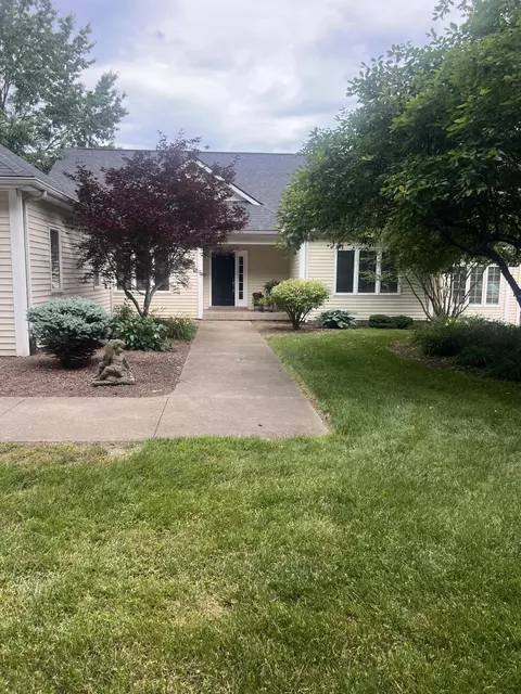 103 Wimbledon, Frankfort, KY 40601