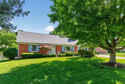 1685 Linstead Dr, Lexington, KY 40504