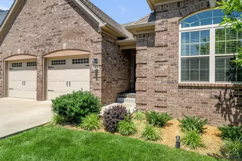 149 Rowanberry Dr, Nicholasville, KY 40356