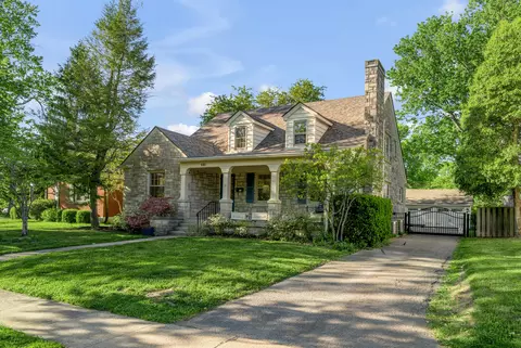121 Dantzler Dr, Lexington, KY 40503