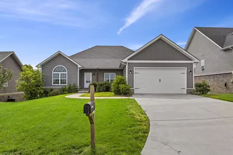 162 Westwoods Dr, Georgetown, KY 40324