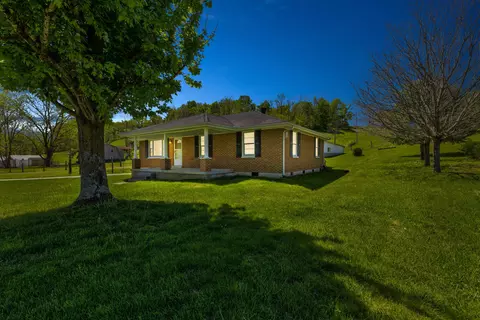 4654 Levee Rd, Mount Sterling, KY 40353