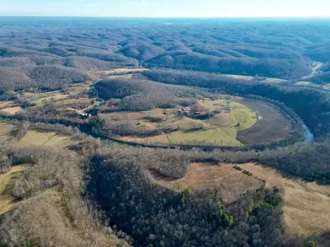 1235 Long Branch Land, Beattyville, KY 41311