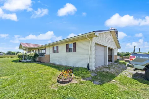 Exterior - 2665 Kentucky 80, Windsor, KY 42565 photo 4 of 12