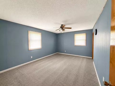 Bedroom - 2665 Kentucky 80, Windsor, KY 42565 photo 11 of 11