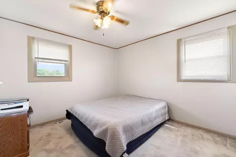 Bedroom - 2665 Kentucky 80, Windsor, KY 42565 photo 10 of 12