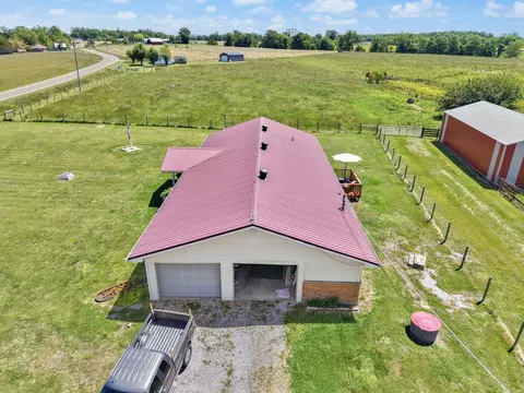 View/Area - 2665 Kentucky 80, Windsor, KY 42565 photo 2 of 10