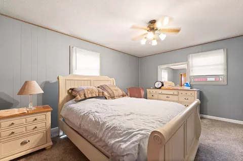 Bedroom - 2665 Kentucky 80, Windsor, KY 42565 photo 5 of 12