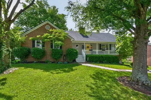 103 Hager Ct, Wilmore, KY 40390