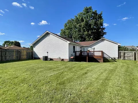 312 Bell Lawn Dr, Nicholasville, KY 40356