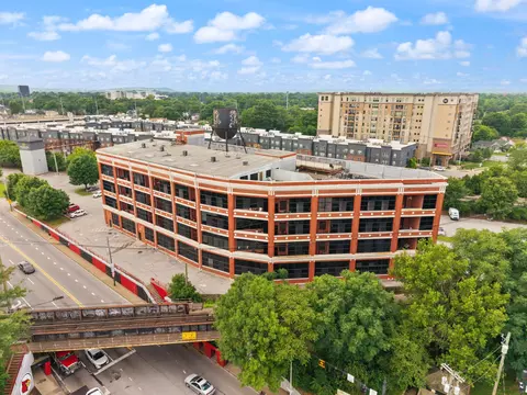 2520 S 3rd St, Louisville, KY 40208