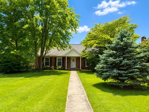 104 Loch Lomond Dr, Lexington, KY 40517
