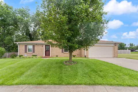 100 Saratoga Cir, Richmond, KY 40475