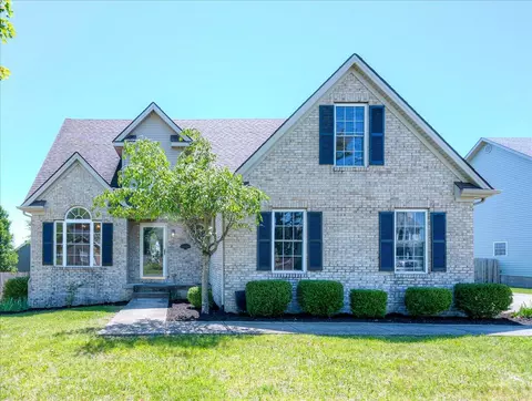 305 Abbeywood Dr, Winchester, KY 40391