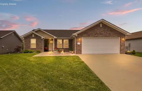 437 Middle Creek Way, Berea, KY 40403