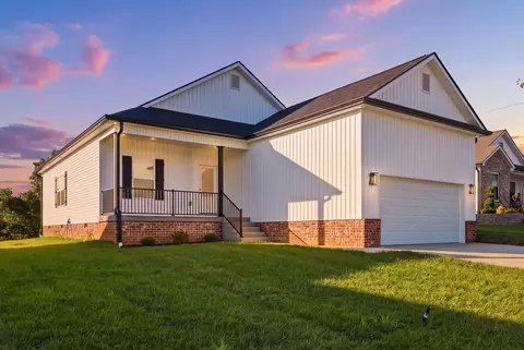 1210 Mac St, Lawrenceburg, KY 40342