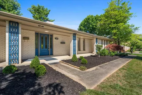 3287 Nantucket Dr, Lexington, KY 40502