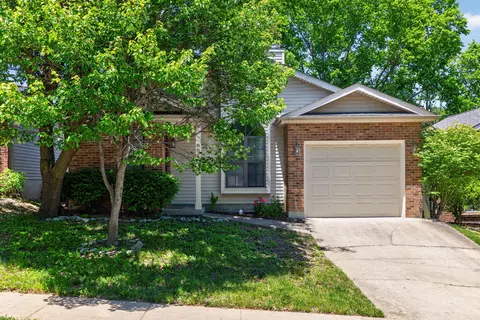 881 Revere Run Dr, Lexington, KY 40509
