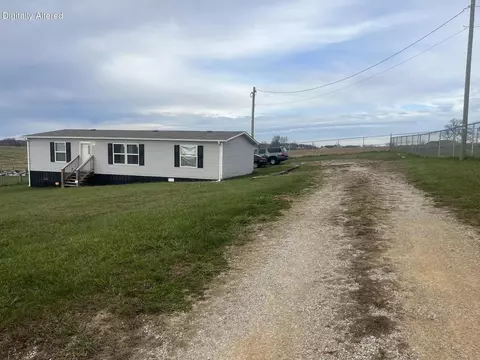 Exterior - 2420 Old Bull Rd, Eubank, KY 42567 photo 2 of 3