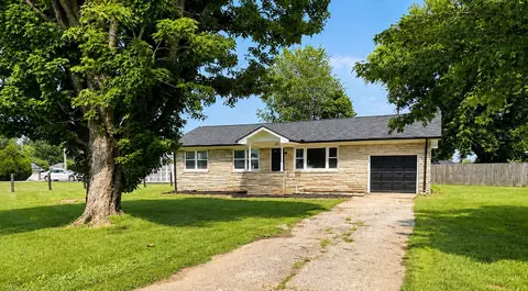 146 Donna Dr, Frankfort, KY 40601