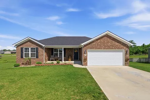 267 Brook Cv, Berea, KY 40403