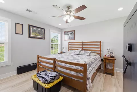 Bedroom - 267 Brook Cv, Berea, KY 40403 photo 1 of 7
