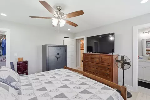 Bedroom - 267 Brook Cv, Berea, KY 40403 photo 3 of 7