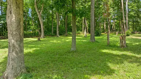 Exterior - 1545 Liberty Rd, Eubank, KY 42567 photo 10 of 15