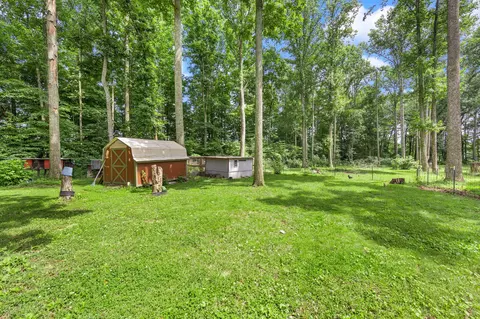 Exterior - 1545 Liberty Rd, Eubank, KY 42567 photo 5 of 15