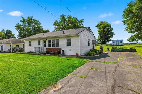 334 Pleasant Hill Dr, Harrodsburg, KY 40330