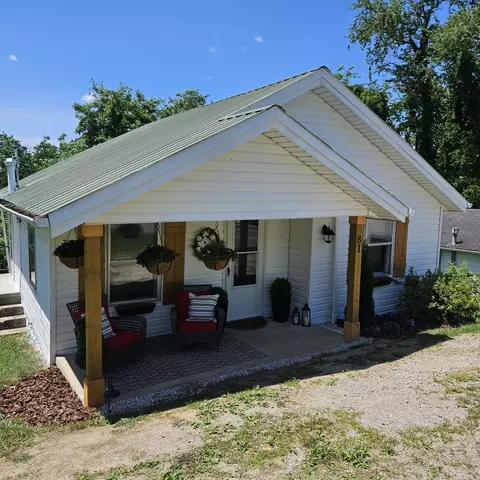 81 Highland Park Dr, Williamsburg, KY 40769