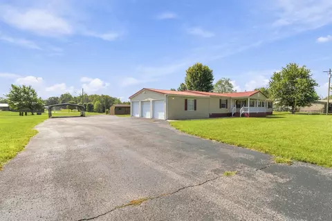 524 Parks Ridge Rd, Russell Springs, KY 42642