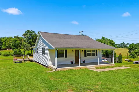 2214 Harrodsburg Rd, Lawrenceburg, KY 40342