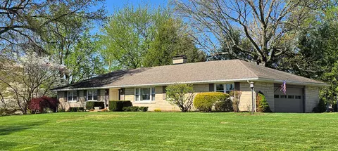 3101 Trinity Rd, Lexington, KY 40503