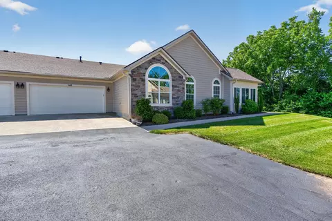 140 Academy Dr, Wilmore, KY 40390