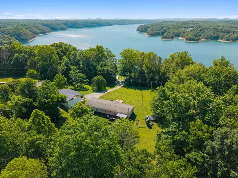 4504 Cave Springs Rd, Nancy, KY 42544