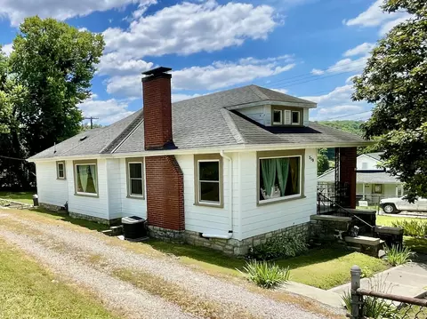 319 Henry St, Frankfort, KY 40601
