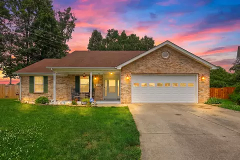 1112 Wood Glen Dr, Frankfort, KY 40601