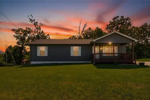 103 Ridge Rd, Irvine, KY 40336