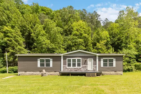 5487 W Kentucky Hwy 30, Jackson, KY 41339