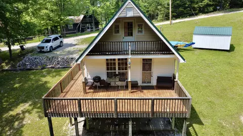 77 Dawn Dr, Wellington, KY 40387